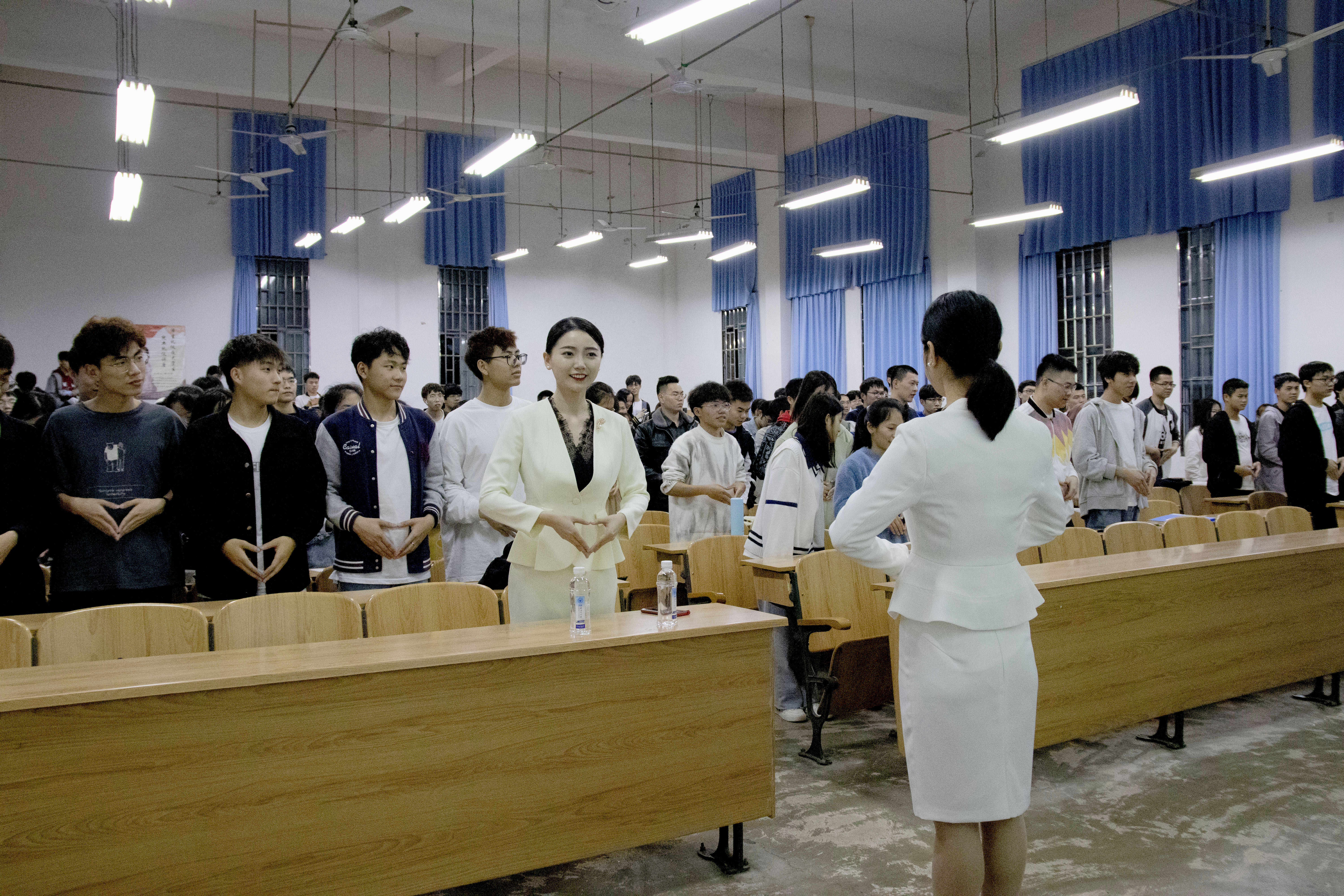 郑州铁路技校学费_郑州铁路学校学费多少_郑州铁路学校学费